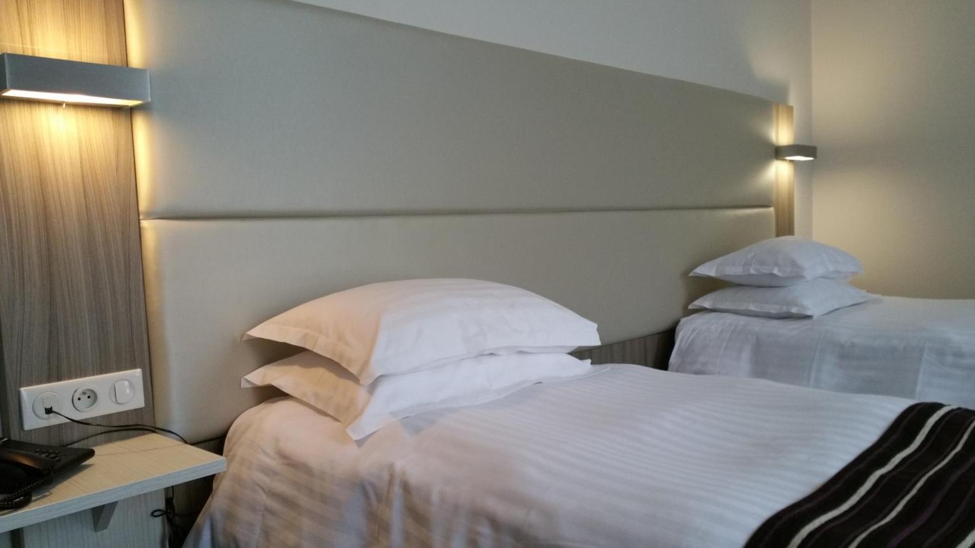 Brit Hotel De Grignan فيشي المظهر الخارجي الصورة