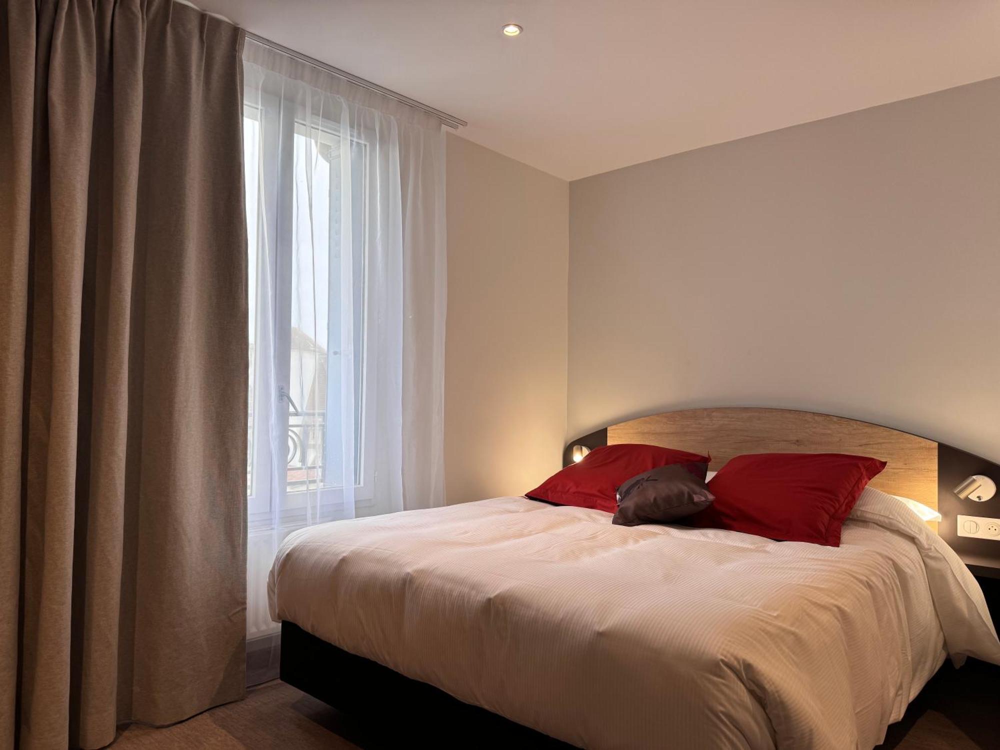 Brit Hotel De Grignan فيشي المظهر الخارجي الصورة