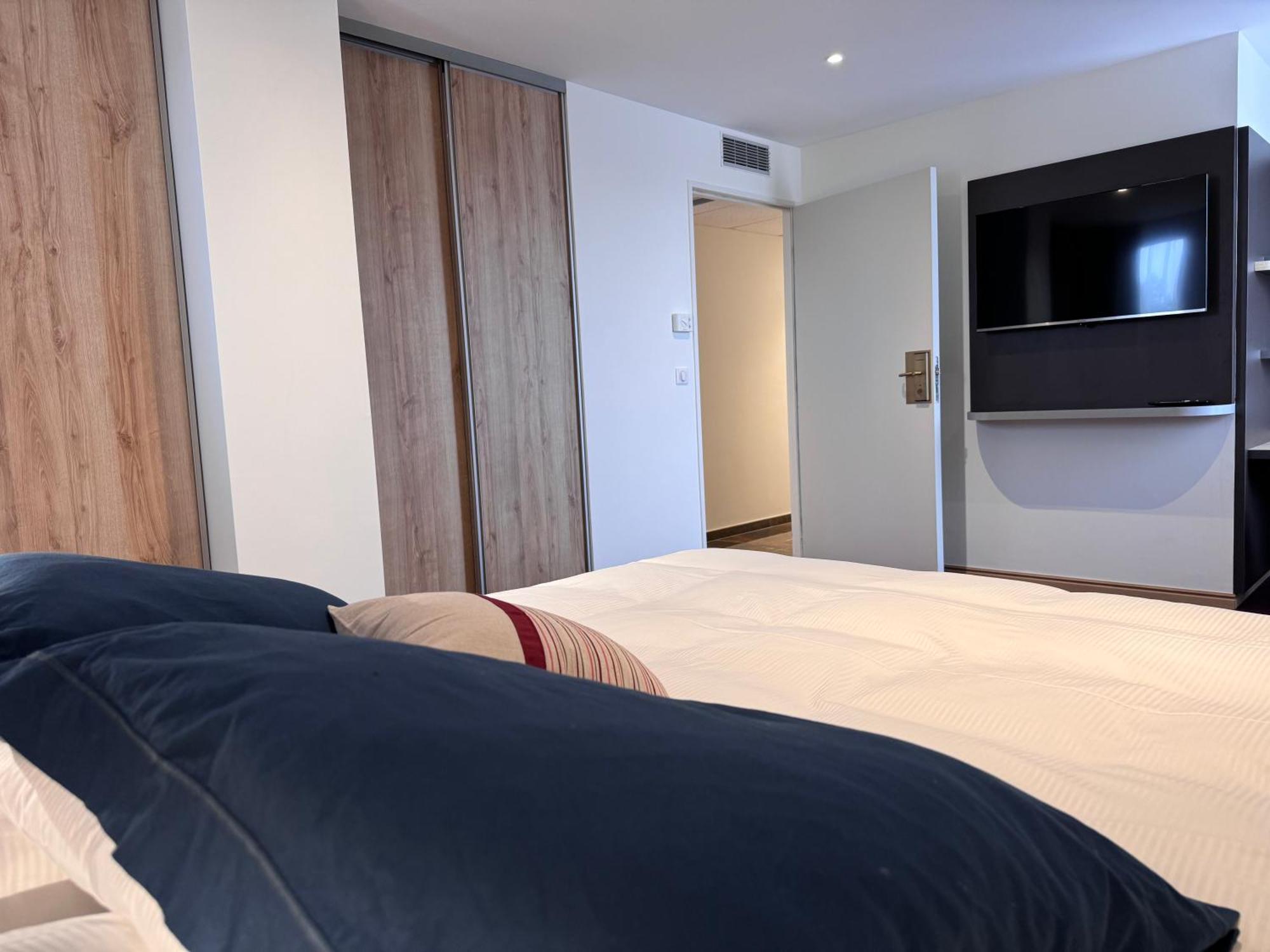 Brit Hotel De Grignan فيشي المظهر الخارجي الصورة